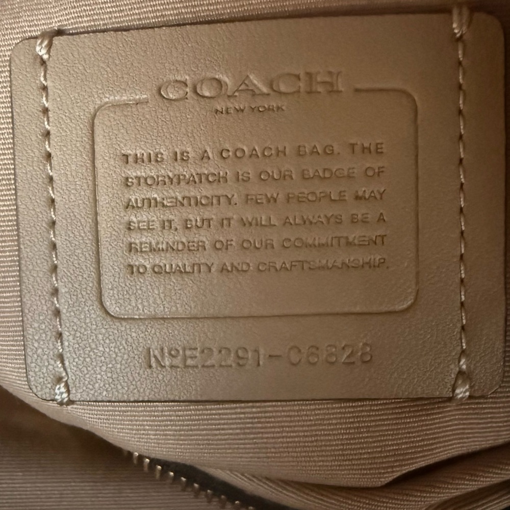 πNWOTπ Coach Kristy Color-block Shoulder Bag - Picture 4 of 10